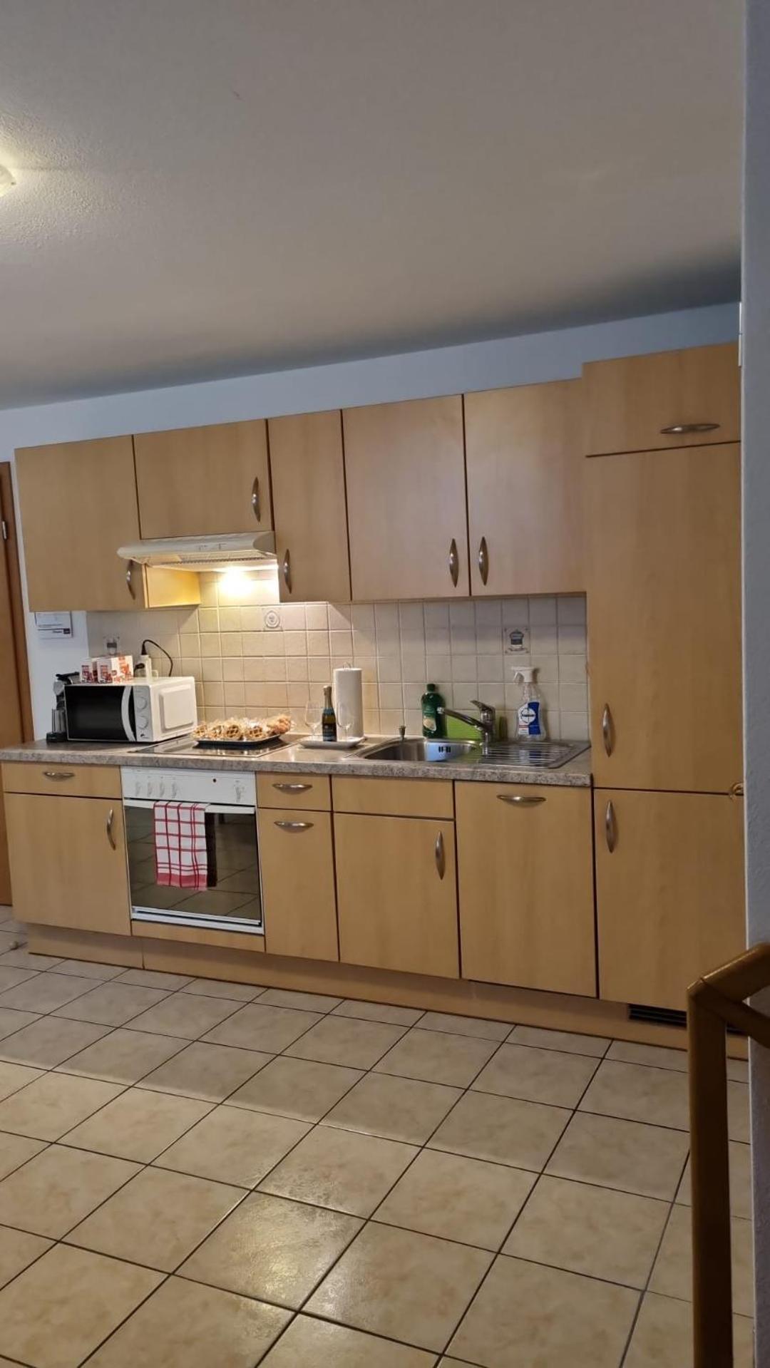 Chris Apartment